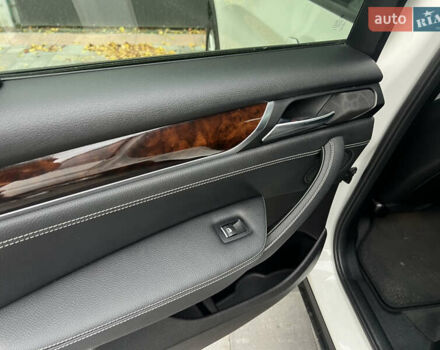 Белый БМВ Х3, объемом двигателя 2 л и пробегом 106 тыс. км за 19000 $, фото 14 на Automoto.ua