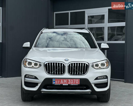 Білий БМВ Х3, об'ємом двигуна 2 л та пробігом 220 тис. км за 23500 $, фото 1 на Automoto.ua