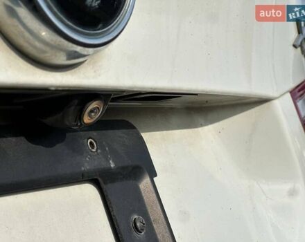 Белый БМВ Х3, объемом двигателя 2 л и пробегом 195 тыс. км за 11800 $, фото 19 на Automoto.ua