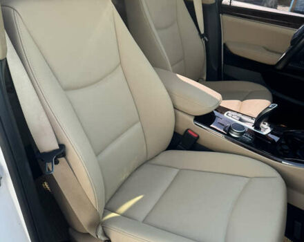 Білий БМВ Х3, об'ємом двигуна 2 л та пробігом 70 тис. км за 17850 $, фото 11 на Automoto.ua