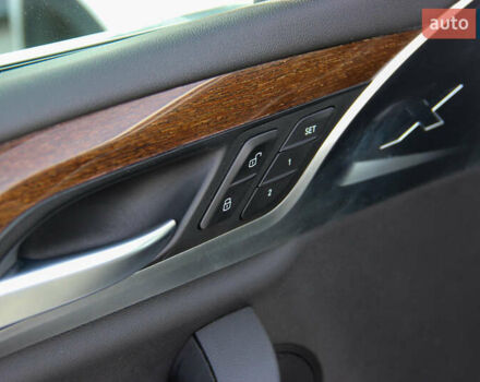 Білий БМВ Х3, об'ємом двигуна 2 л та пробігом 60 тис. км за 26500 $, фото 16 на Automoto.ua