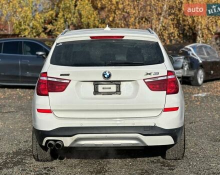 Белый БМВ Х3, объемом двигателя 2 л и пробегом 195 тыс. км за 11800 $, фото 4 на Automoto.ua
