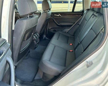 Белый БМВ Х3, объемом двигателя 2 л и пробегом 79 тыс. км за 3000 $, фото 11 на Automoto.ua