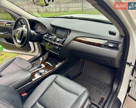 Белый БМВ Х3, объемом двигателя 2 л и пробегом 112 тыс. км за 18700 $, фото 66 на Automoto.ua