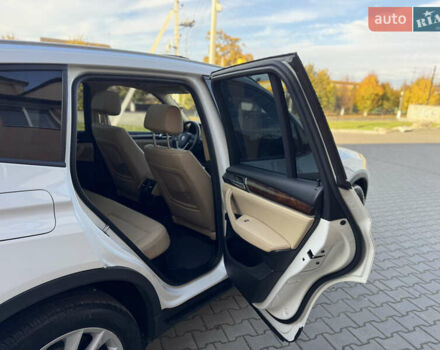 Білий БМВ Х3, об'ємом двигуна 2 л та пробігом 221 тис. км за 13500 $, фото 34 на Automoto.ua