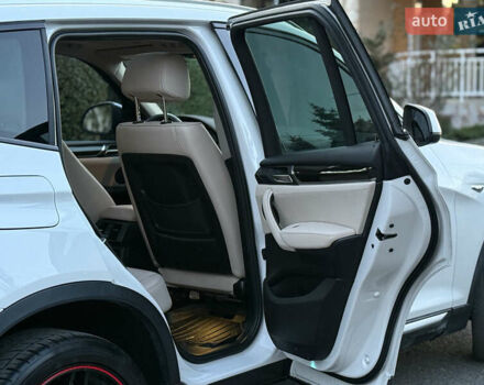 Белый БМВ Х3, объемом двигателя 2 л и пробегом 190 тыс. км за 17500 $, фото 36 на Automoto.ua