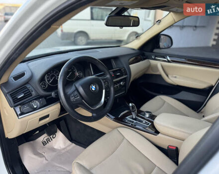 Білий БМВ Х3, об'ємом двигуна 2 л та пробігом 221 тис. км за 13500 $, фото 25 на Automoto.ua