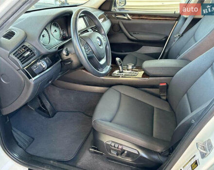 Белый БМВ Х3, объемом двигателя 2 л и пробегом 79 тыс. км за 3000 $, фото 10 на Automoto.ua