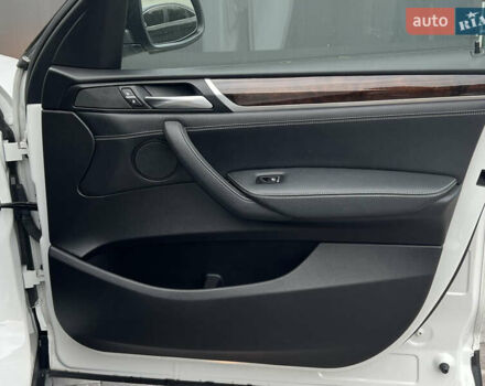 Белый БМВ Х3, объемом двигателя 2 л и пробегом 106 тыс. км за 19000 $, фото 16 на Automoto.ua