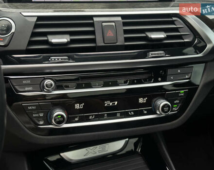 Білий БМВ Х3, об'ємом двигуна 2 л та пробігом 220 тис. км за 23500 $, фото 31 на Automoto.ua