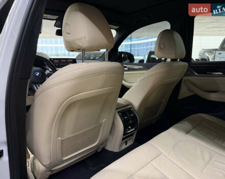 Белый БМВ Х3, объемом двигателя 3 л и пробегом 111 тыс. км за 34500 $, фото 22 на Automoto.ua