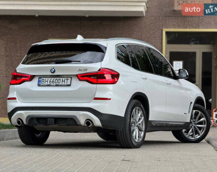 Білий БМВ Х3, об'ємом двигуна 2 л та пробігом 99 тис. км за 29000 $, фото 11 на Automoto.ua