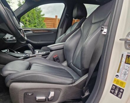 Белый БМВ Х3, объемом двигателя 2 л и пробегом 86 тыс. км за 16000 $, фото 18 на Automoto.ua