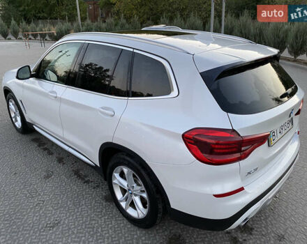 Белый БМВ Х3, объемом двигателя 2 л и пробегом 58 тыс. км за 36000 $, фото 11 на Automoto.ua