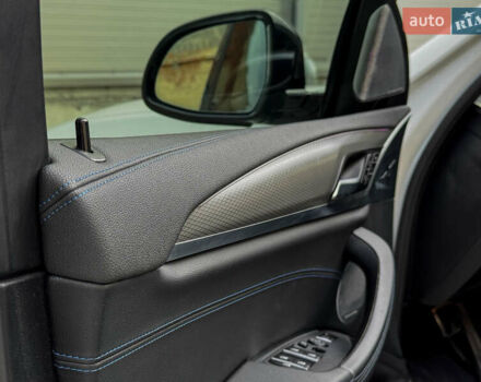 Белый БМВ Х3, объемом двигателя 3 л и пробегом 147 тыс. км за 33500 $, фото 58 на Automoto.ua