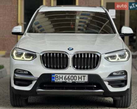 Білий БМВ Х3, об'ємом двигуна 2 л та пробігом 99 тис. км за 29000 $, фото 3 на Automoto.ua