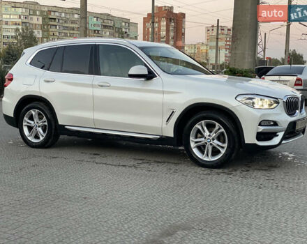 Белый БМВ Х3, объемом двигателя 2 л и пробегом 58 тыс. км за 36000 $, фото 3 на Automoto.ua
