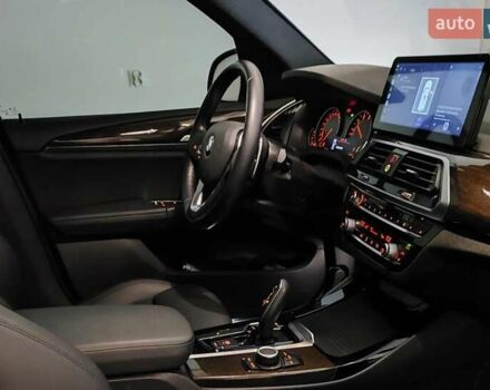 Білий БМВ Х3, об'ємом двигуна 2 л та пробігом 140 тис. км за 23800 $, фото 10 на Automoto.ua