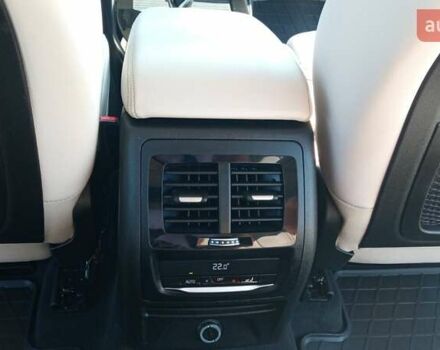 Белый БМВ Х3, объемом двигателя 2 л и пробегом 179 тыс. км за 33500 $, фото 4 на Automoto.ua