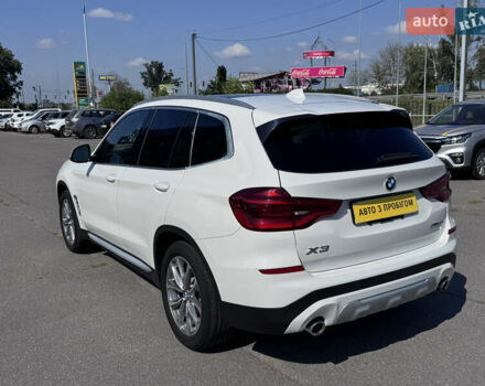 Білий БМВ Х3, об'ємом двигуна 2 л та пробігом 114 тис. км за 29000 $, фото 5 на Automoto.ua