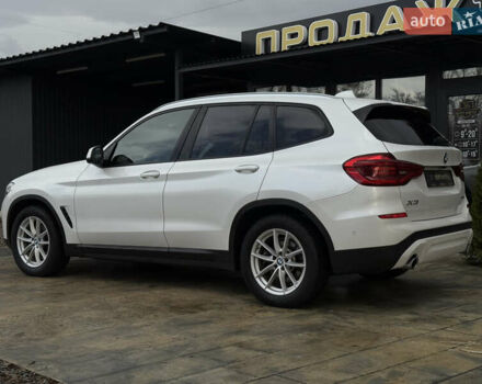 Белый БМВ Х3, объемом двигателя 2 л и пробегом 170 тыс. км за 24500 $, фото 4 на Automoto.ua