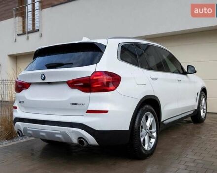 Білий БМВ Х3, об'ємом двигуна 2 л та пробігом 140 тис. км за 23800 $, фото 3 на Automoto.ua