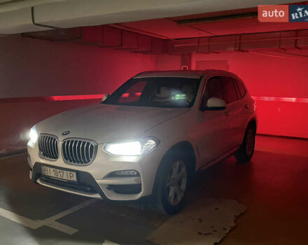 Белый БМВ Х3, объемом двигателя 2 л и пробегом 58 тыс. км за 33500 $, фото 52 на Automoto.ua