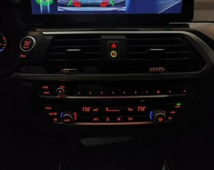 Білий БМВ Х3, об'ємом двигуна 2 л та пробігом 140 тис. км за 23800 $, фото 11 на Automoto.ua