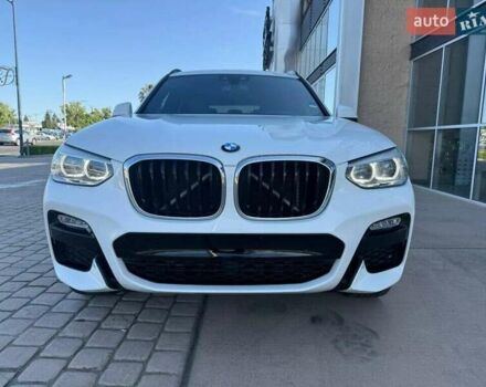 Белый БМВ Х3, объемом двигателя 2 л и пробегом 56 тыс. км за 7500 $, фото 4 на Automoto.ua