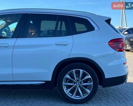 Белый БМВ Х3, объемом двигателя 2 л и пробегом 173 тыс. км за 28690 $, фото 3 на Automoto.ua