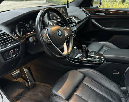 Белый БМВ Х3, объемом двигателя 2 л и пробегом 104 тыс. км за 29000 $, фото 9 на Automoto.ua