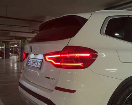 Белый БМВ Х3, объемом двигателя 2 л и пробегом 92 тыс. км за 26500 $, фото 4 на Automoto.ua