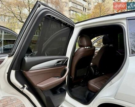 Белый БМВ Х3, объемом двигателя 2 л и пробегом 109 тыс. км за 31900 $, фото 51 на Automoto.ua