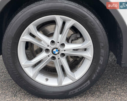 Белый БМВ Х3, объемом двигателя 2 л и пробегом 58 тыс. км за 33500 $, фото 17 на Automoto.ua