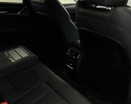 Белый БМВ Х3, объемом двигателя 2 л и пробегом 90 тыс. км за 18000 $, фото 16 на Automoto.ua