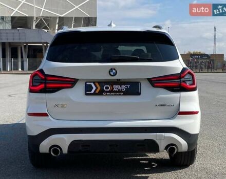 Білий БМВ Х3, об'ємом двигуна 2 л та пробігом 65 тис. км за 35490 $, фото 4 на Automoto.ua