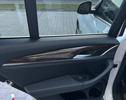 Белый БМВ Х3, объемом двигателя 2 л и пробегом 174 тыс. км за 24450 $, фото 25 на Automoto.ua