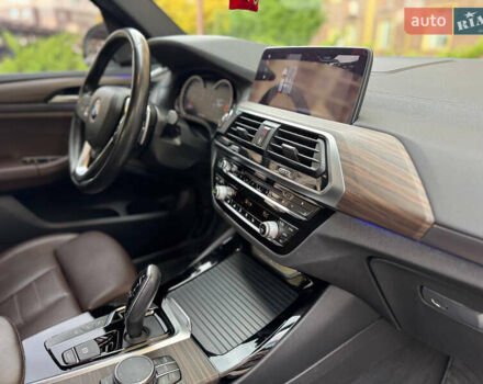 Білий БМВ Х3, об'ємом двигуна 2 л та пробігом 99 тис. км за 29000 $, фото 34 на Automoto.ua