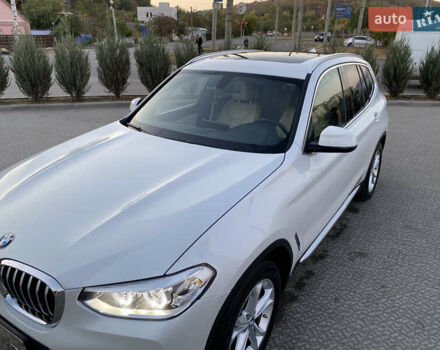 Белый БМВ Х3, объемом двигателя 2 л и пробегом 58 тыс. км за 36000 $, фото 10 на Automoto.ua