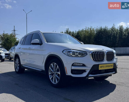 Білий БМВ Х3, об'ємом двигуна 2 л та пробігом 114 тис. км за 29000 $, фото 1 на Automoto.ua