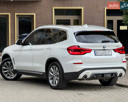 Білий БМВ Х3, об'ємом двигуна 2 л та пробігом 99 тис. км за 29000 $, фото 10 на Automoto.ua