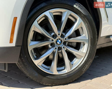 Білий БМВ Х3, об'ємом двигуна 2 л та пробігом 138 тис. км за 27500 $, фото 14 на Automoto.ua