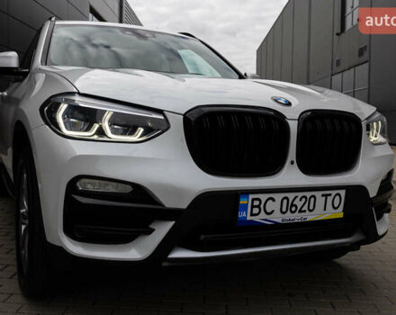 Білий БМВ Х3, об'ємом двигуна 2 л та пробігом 144 тис. км за 29500 $, фото 6 на Automoto.ua