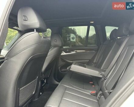Белый БМВ Х3, объемом двигателя 2 л и пробегом 81 тыс. км за 26500 $, фото 37 на Automoto.ua