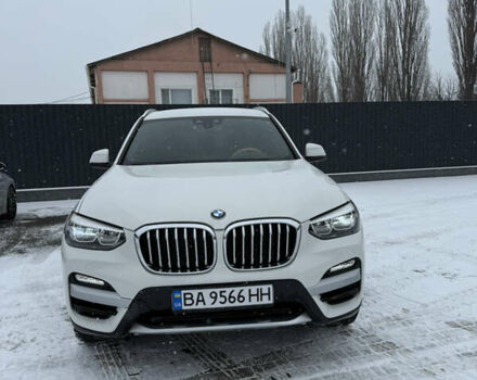Белый БМВ Х3, объемом двигателя 2 л и пробегом 68 тыс. км за 27999 $, фото 1 на Automoto.ua