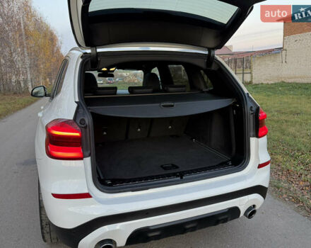 Белый БМВ Х3, объемом двигателя 2 л и пробегом 178 тыс. км за 21999 $, фото 6 на Automoto.ua