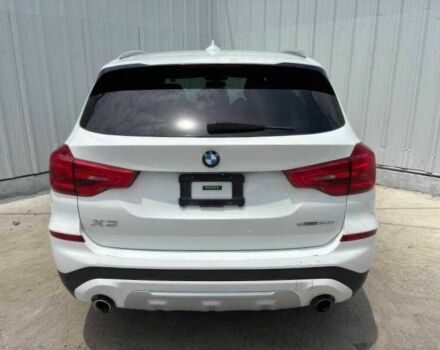 Белый БМВ Х3, объемом двигателя 2 л и пробегом 58 тыс. км за 11000 $, фото 6 на Automoto.ua