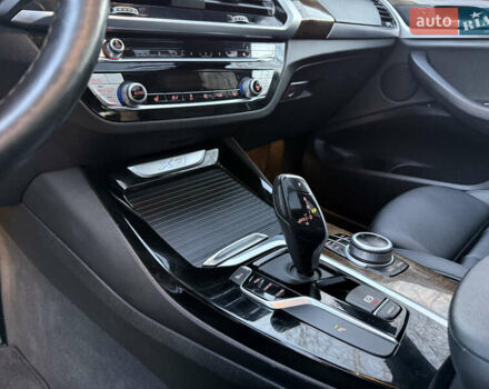 Белый БМВ Х3, объемом двигателя 2 л и пробегом 178 тыс. км за 21999 $, фото 17 на Automoto.ua