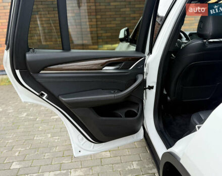 Белый БМВ Х3, объемом двигателя 2 л и пробегом 127 тыс. км за 24950 $, фото 35 на Automoto.ua