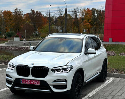 Белый БМВ Х3, объемом двигателя 2 л и пробегом 115 тыс. км за 30500 $, фото 4 на Automoto.ua